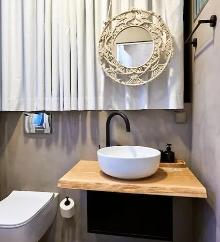 In The Center Of Next To The Апартамент *